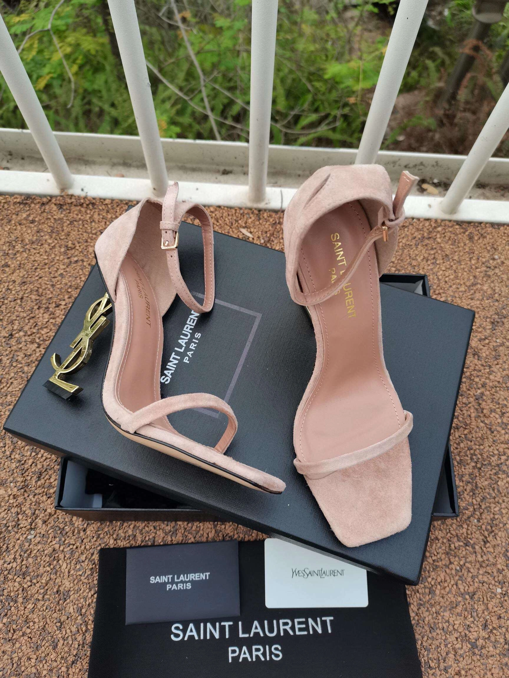 &COCO- heel height10.5cm 3 Color cowhide item : 076X32D2036-3